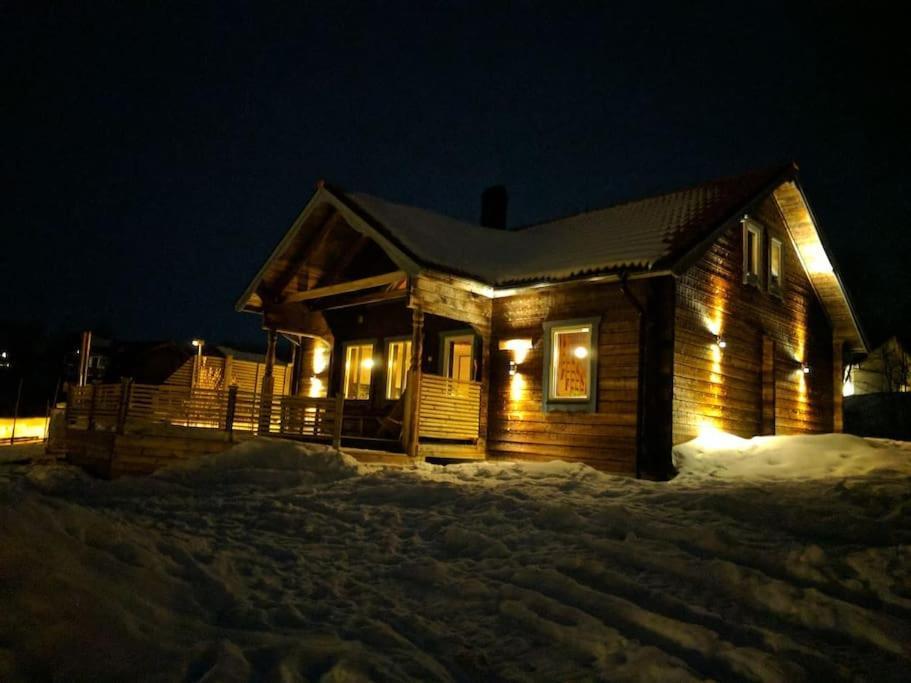 Cabin In Bruksvallarna מראה חיצוני תמונה